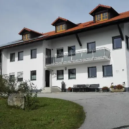 Ferienwohnung Familie Hubert Pilsl * Sonnen
